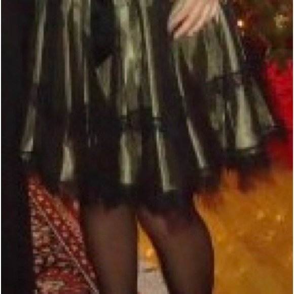 Jessica McClintock formal/prom/special occasion lace dress. - Picture 15 of 15